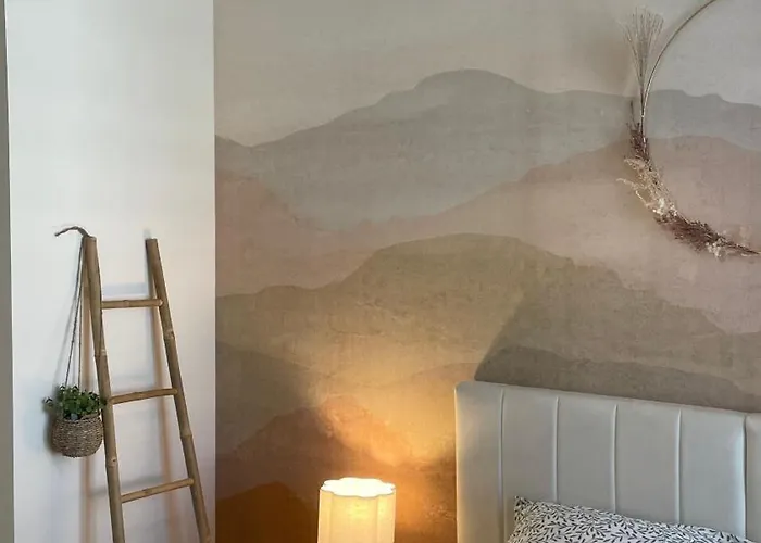 Tres Joli Petit * Grenoble